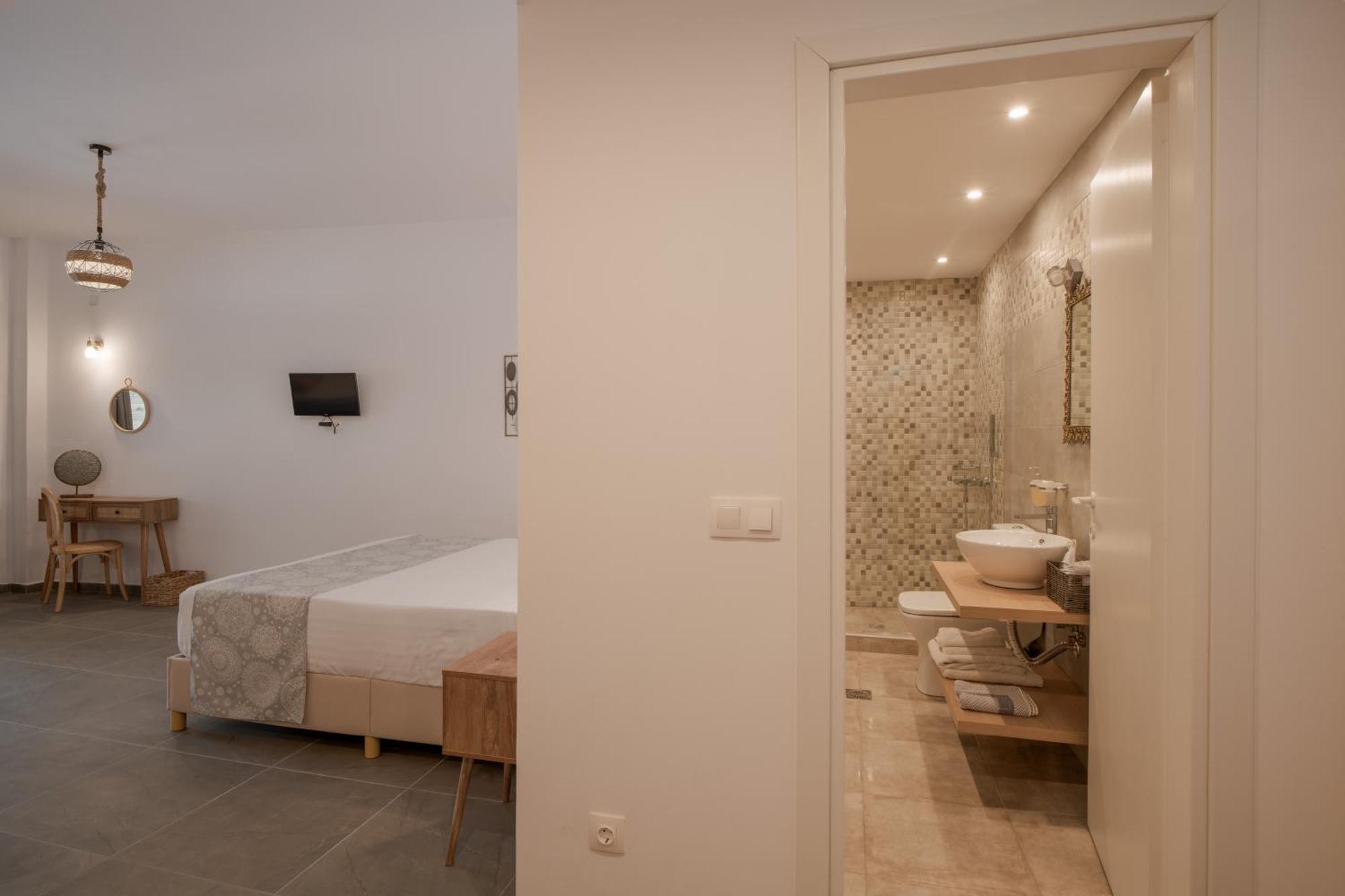 Levantes Hotel Patitiri Eksteriør billede